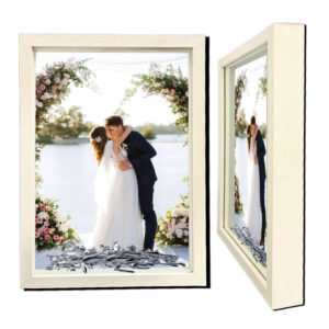 מסגרת עומק בהירה לתמונת טקס שבירת כוס בחופה